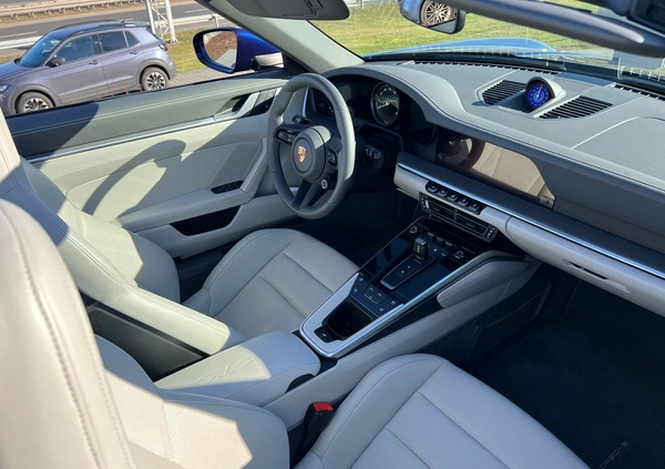 Porsche 911 cena 855000 przebieg: 14000, rok produkcji 2023 z Jaworzno małe 46